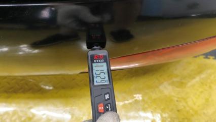 Дверь 5-я AUDI Q7 4L BHK 4L0827023A 3 ракурс Дверь 5-я AUDI Q7 4L BHK 4L0827023A 3 ракурс