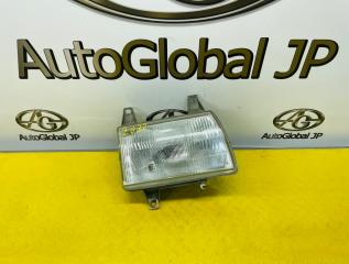Фара правая передняя MAZDA PROCEED MARVIE UVL6R WLT 8BUP51030 1 ракурс Фара правая передняя MAZDA PROCEED MARVIE UVL6R WLT 8BUP51030 1 ракурс