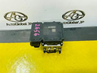 Блок abs Volvo XC70 BZ B6324S 3.2 31261142 1 ракурс
