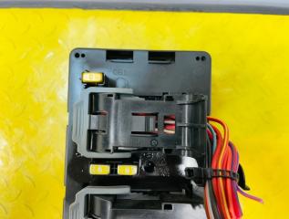Блок предохранителей Jeep Grand Cherokee WH EZB 56050066AC 2 ракурс