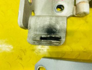 Петли 5-й двери MITSUBISHI PAJERO V46 4M40 MB669300 3 ракурс