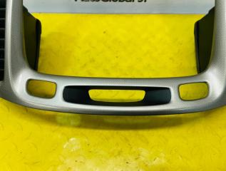 Рамка магнитофона TOYOTA KLUGER V MHU28 3MZFE 5540548160B0 4 ракурс