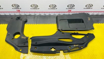 Защита замка капота LEXUS RX270 AGL10 1ARFE 5379548082 1 ракурс Защита замка капота LEXUS RX270 AGL10 1ARFE 5379548082 1 ракурс