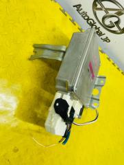 Блок управления рулевой рейкой TOYOTA VANGUARD GSA33 2GRFE 8965042050 2 ракурс