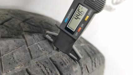  Volkswagen Touareg 7L 4.2 AXQ - 4 ракурс