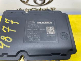 Блок abs Volvo XC70 BZ B6324S 3.2 31329140 2 ракурс Блок abs Volvo XC70 BZ B6324S 3.2 31329140 2 ракурс