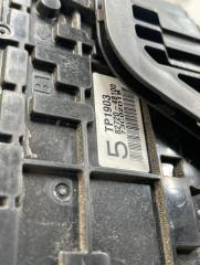 Блок предохранителей LEXUS RX270 AGL10 1ARFE 8267248320 4 ракурс Блок предохранителей LEXUS RX270 AGL10 1ARFE 8267248320 4 ракурс