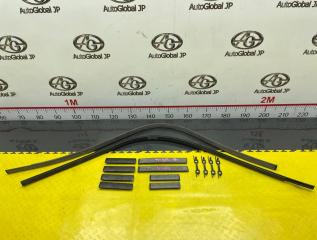 Молдинг лобового стекла LEXUS RX270 AGL10 1ARFE 7555548070 1 ракурс