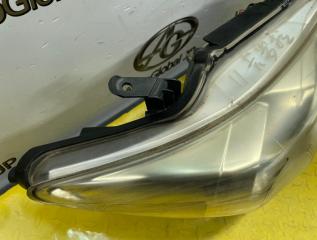 Фара правая передняя TOYOTA COROLLA ZRE151 1ZR 8111002B30 3 ракурс