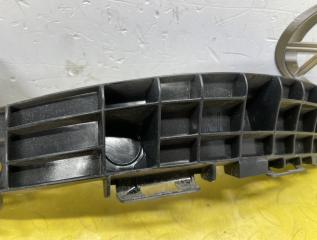 Крепление бампера правое заднее LEXUS RX270 AGL10 1ARFE 5215548031 3 ракурс Крепление бампера правое заднее LEXUS RX270 AGL10 1ARFE 5215548031 3 ракурс