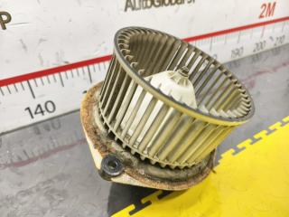 Мотор печки NISSAN SAFARI VRGY60 TD42 2722001J01 2 ракурс