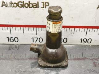 Домкрат ISUZU BIGHORN UBS26 6VE1 8972041450 1 ракурс
