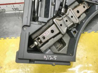 Домкрат LEXUS RX270 AGL10 1ARFE 091110E011 2 ракурс