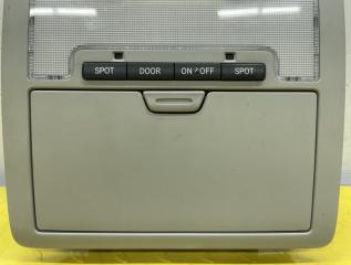 Плафон салонный TOYOTA LAND CRUISER URJ202 1URFE 8126060670B0 3 ракурс