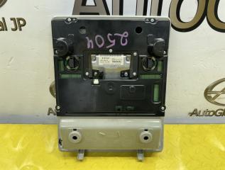 Плафон салонный TOYOTA LAND CRUISER URJ202 1URFE 8126060670B0 5 ракурс