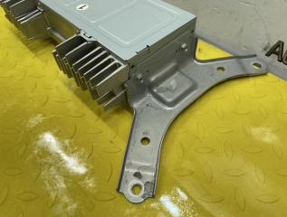 Усилитель магнитофона TOYOTA LAND CRUISER URJ202 1URFE 8628060500 5 ракурс Усилитель магнитофона TOYOTA LAND CRUISER URJ202 1URFE 8628060500 5 ракурс