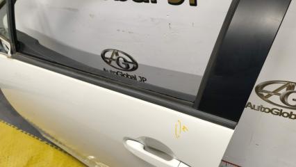 Дверь левая передняя TOYOTA AQUA NHP10 1NZFXE 6786252250 3 ракурс