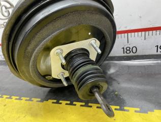 Главный тормозной цилиндр Jeep Grand Cherokee WK2 ERB 4560183AA 2 ракурс