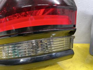Фара задняя Jeep Grand Cherokee WK2 ERB 3.6 68110000AD 4 ракурс