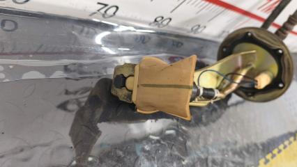 Топливный насос MITSUBISHI PAJERO V25 6G74 MR124882 2 ракурс Топливный насос MITSUBISHI PAJERO V25 6G74 MR124882 2 ракурс