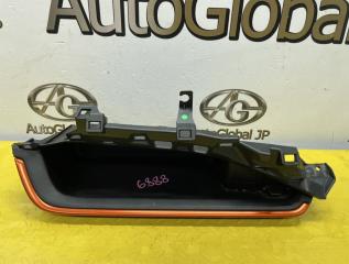 Бардачок TOYOTA AQUA NHP10 1NZFXE 5544052180D0 1 ракурс