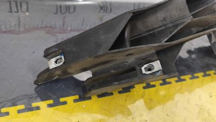 Крепление бампера левое переднее Jeep Grand Cherokee WK2 ERB 3.6 68328703AA 2 ракурс