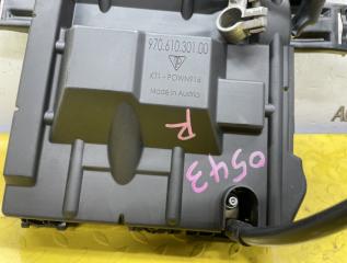 Блок предохранителей PORSCHE PANAMERA 970 4840 97061030100 4 ракурс