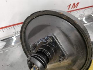 Главный тормозной цилиндр NISSAN CARAVAN ARMGE24 TD27ETi 4601020N00 4 ракурс