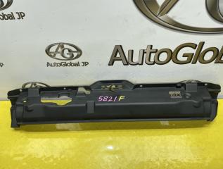 Защита замка капота TOYOTA HARRIER MCU15 1MZFE 5328548010 1 ракурс