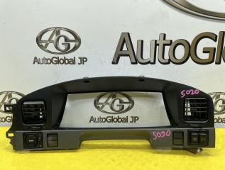 Консоль спидометра TOYOTA LAND CRUISER PRADO KZJ71 1KZTE 5540460060B0 1 ракурс Консоль спидометра TOYOTA LAND CRUISER PRADO KZJ71 1KZTE 5540460060B0 1 ракурс