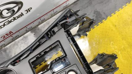 Бардачок между сиденьями LEXUS NX200T AGZ15 8ARFTS 5891078020C1 4 ракурс Бардачок между сиденьями LEXUS NX200T AGZ15 8ARFTS 5891078020C1 4 ракурс
