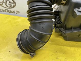 Корпус воздушного фильтра TOYOTA VOLTZ ZZE136 1ZZFE 177010D050 2 ракурс Корпус воздушного фильтра TOYOTA VOLTZ ZZE136 1ZZFE 177010D050 2 ракурс