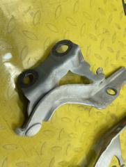 Петля капота TOYOTA VOLTZ ZZE138 1ZZFE 5341001060 5 ракурс