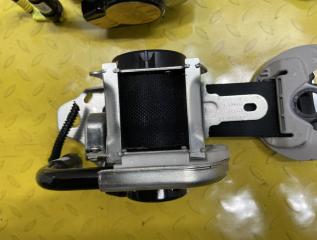 Ремень безопасности TOYOTA AQUA NHP10 1NZFXE 7321052843B0 5 ракурс