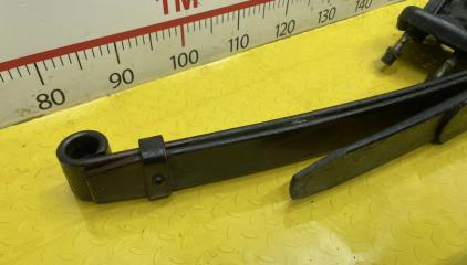 Рессоры задняя TOYOTA HIACE LH80 2L 4821026830 3 ракурс