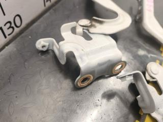 Петля капота TOYOTA AQUA NHP10 1NZFXE 5342052360 3 ракурс