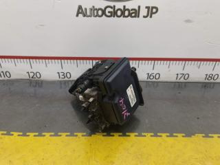 Блок abs Jeep Grand Cherokee WK2 ERB 68085389AA 1 ракурс
