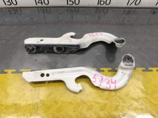 Петля капота Jeep Grand Cherokee WK2 ERB 3.6 68083022AC 1 ракурс