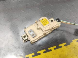 Доводчик двери левый задний NISSAN CARAVAN ARMGE24 TD27ETi 8255138N00 3 ракурс Доводчик двери левый задний NISSAN CARAVAN ARMGE24 TD27ETi 8255138N00 3 ракурс