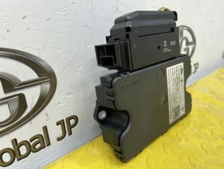 Блок управления PORSCHE PANAMERA 970 4840 97061810907 3 ракурс