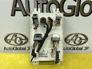Блок комфорта Jeep Grand Cherokee WK2 ERB 3.6 68236139AE 1 ракурс
