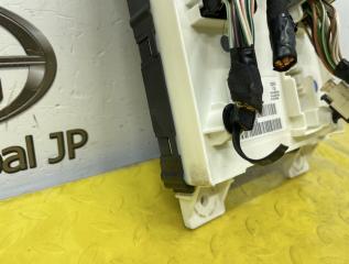 Блок комфорта Jeep Grand Cherokee WK2 ERB 3.6 68236139AE 2 ракурс
