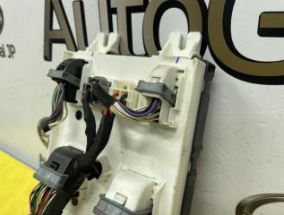 Блок комфорта Jeep Grand Cherokee WK2 ERB 3.6 68236139AE 4 ракурс