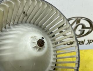 Мотор печки NISSAN CARAVAN ARMGE24 TD27ETi 2722005N00 2 ракурс