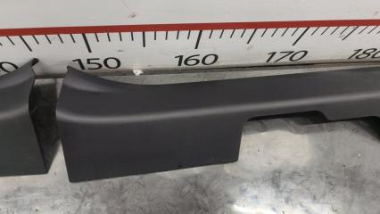 Порожек пластиковый TOYOTA RAIZE A202A WAVEX 67913B1070C0 5 ракурс Порожек пластиковый TOYOTA RAIZE A202A WAVEX 67913B1070C0 5 ракурс