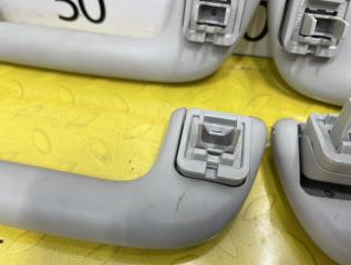 Ручка в салоне TOYOTA RAIZE A202A WAVEX 74610B2030B0 5 ракурс Ручка в салоне TOYOTA RAIZE A202A WAVEX 74610B2030B0 5 ракурс