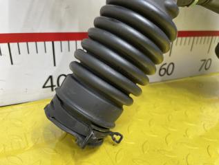 Патрубок воздушн.фильтра TOYOTA RAIZE A202A WAVEX 17881B1160 5 ракурс Патрубок воздушн.фильтра TOYOTA RAIZE A202A WAVEX 17881B1160 5 ракурс