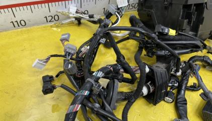 Блок предохранителей под капот TOYOTA RAIZE A202A WAVEX 82111B1N40 3 ракурс