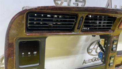 Консоль магнитофона TOYOTA HIACE KZH106 1KZTE 5540426321 2 ракурс