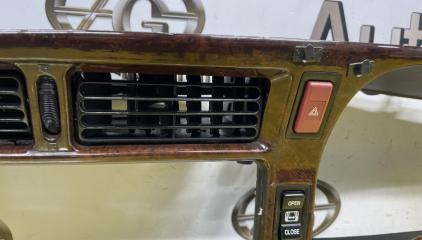 Консоль магнитофона TOYOTA HIACE KZH106 1KZTE 5540426321 3 ракурс